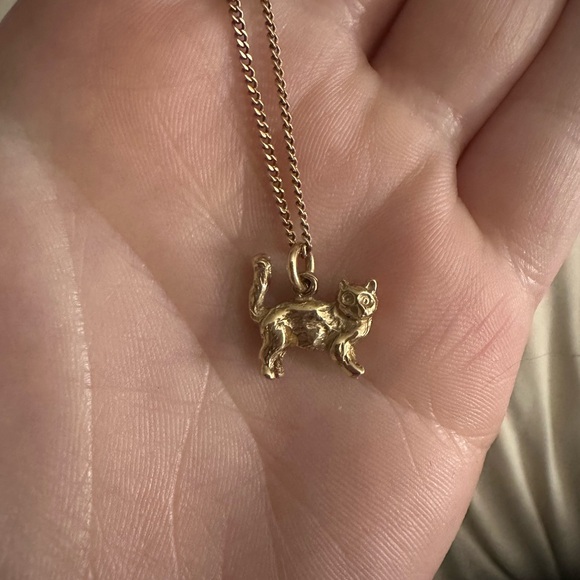 Catbird Jewelry - Solid Gold Cat Pendant
